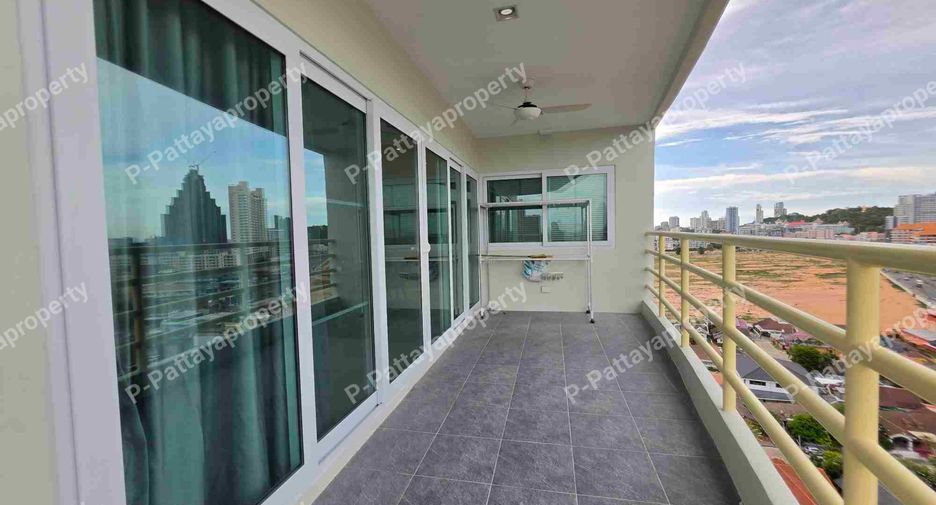 Condo en venta de 2 habitaciones en Pratumnak, Pattaya