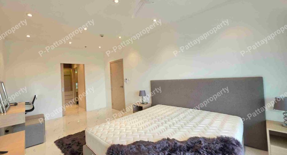 Condo en venta de 2 habitaciones en Pratumnak, Pattaya