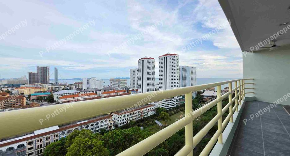Condo en venta de 2 habitaciones en Pratumnak, Pattaya