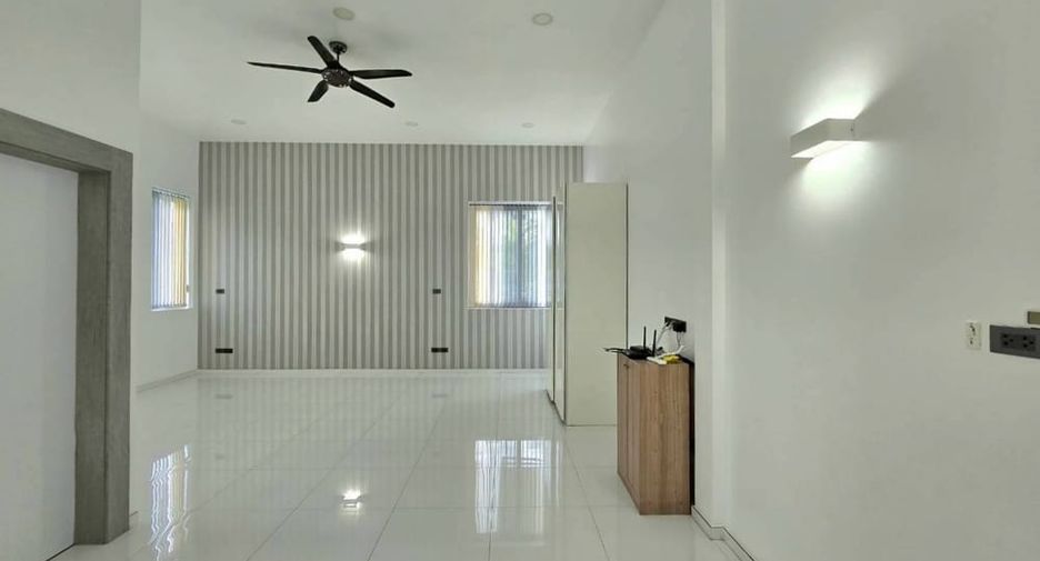 Villa en venta de 3 habitaciones en East Pattaya, Pattaya