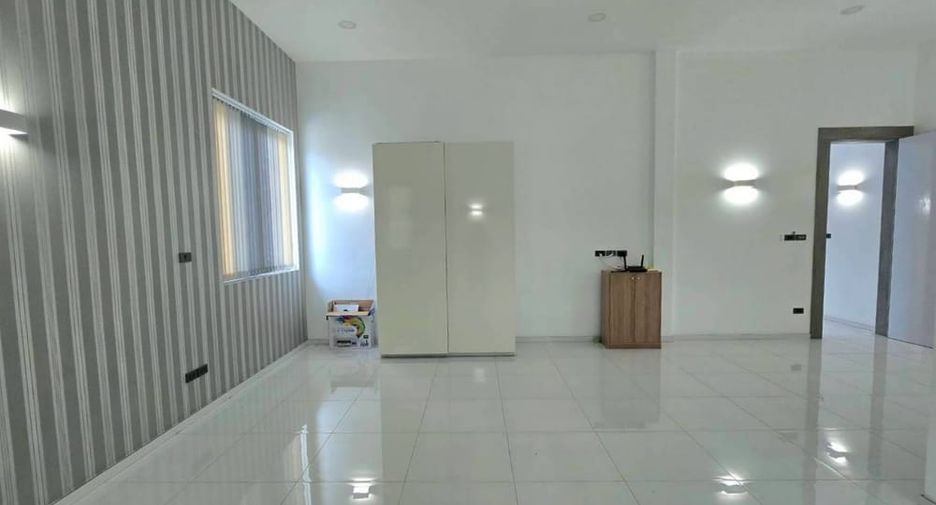 Villa en venta de 3 habitaciones en East Pattaya, Pattaya