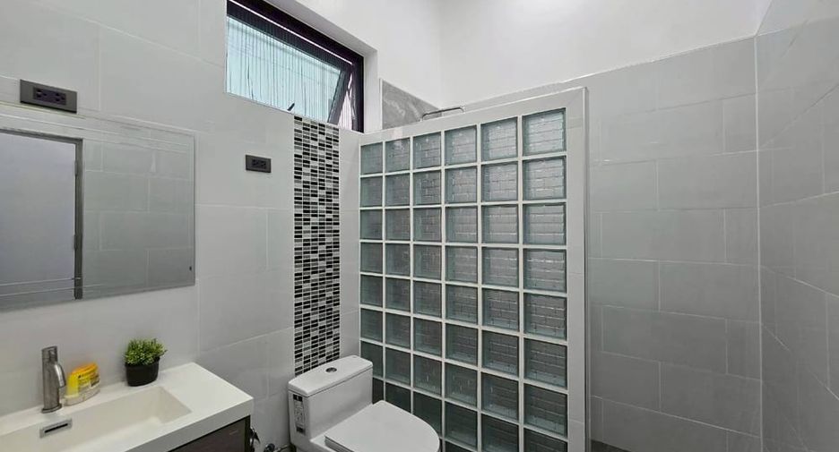 Villa en venta de 3 habitaciones en East Pattaya, Pattaya
