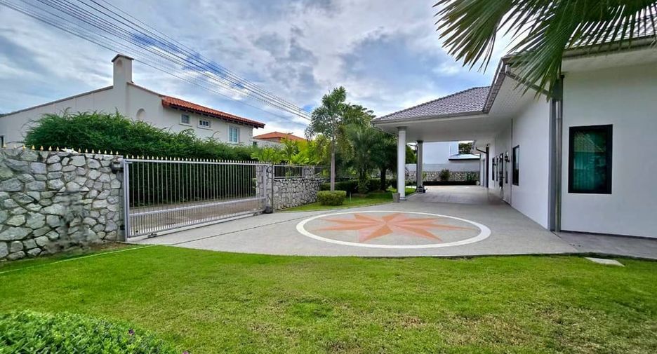 Villa en venta de 3 habitaciones en East Pattaya, Pattaya