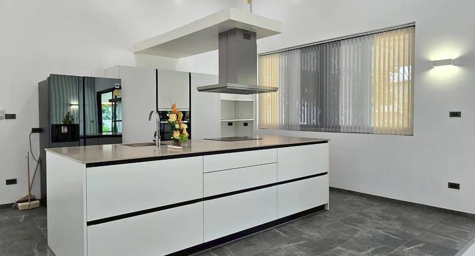 Villa en venta de 3 habitaciones en East Pattaya, Pattaya