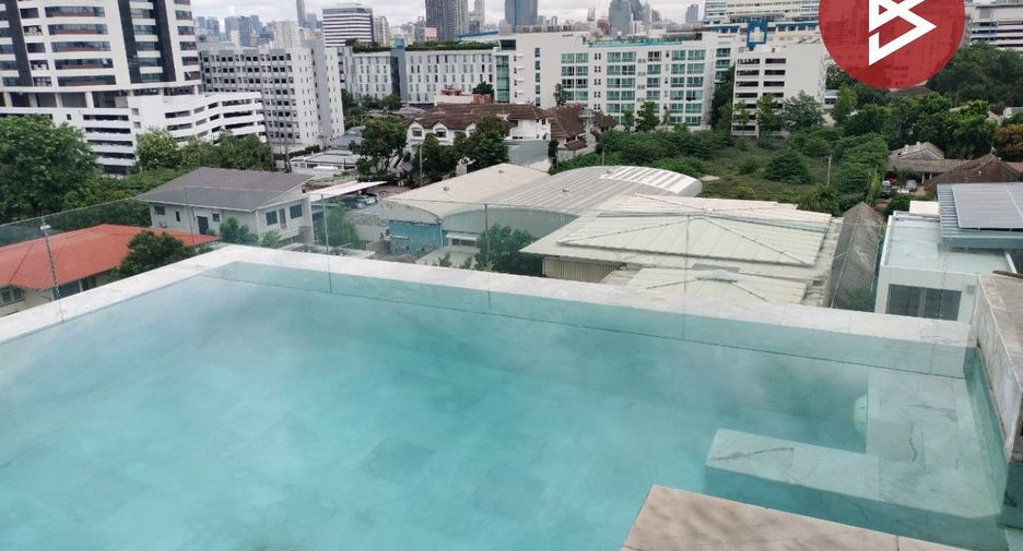 出售 1 卧室 公寓 在 Huai Khwang, 曼谷