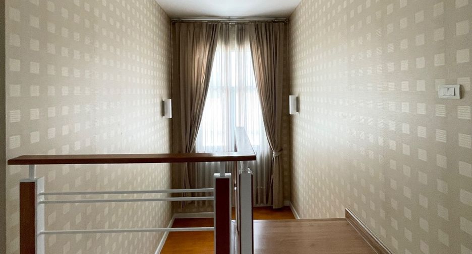 Haus zum Kauf mit 3 Zimmer in Suan Luang, Bangkok