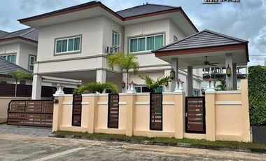 For sale 4 bedrooms villa in Huay Yai, Pattaya