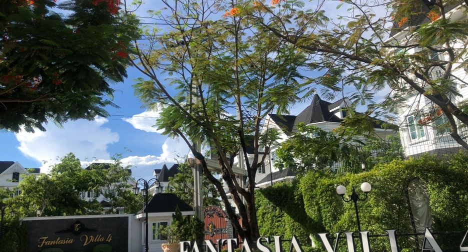 Haus zur Miete mit 4 Zimmer in Bang Na, Bangkok