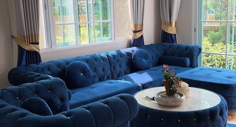 For sale 4 bedrooms house in Bang Khae, Bangkok