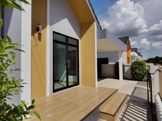 À vendre 3 chambres maison à Mueang Nakhon Ratchasima, Nakhon Ratchasima