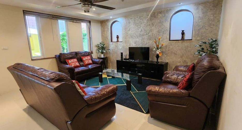 For rent and for sale 3 bedrooms villa in East Pattaya, Pattaya