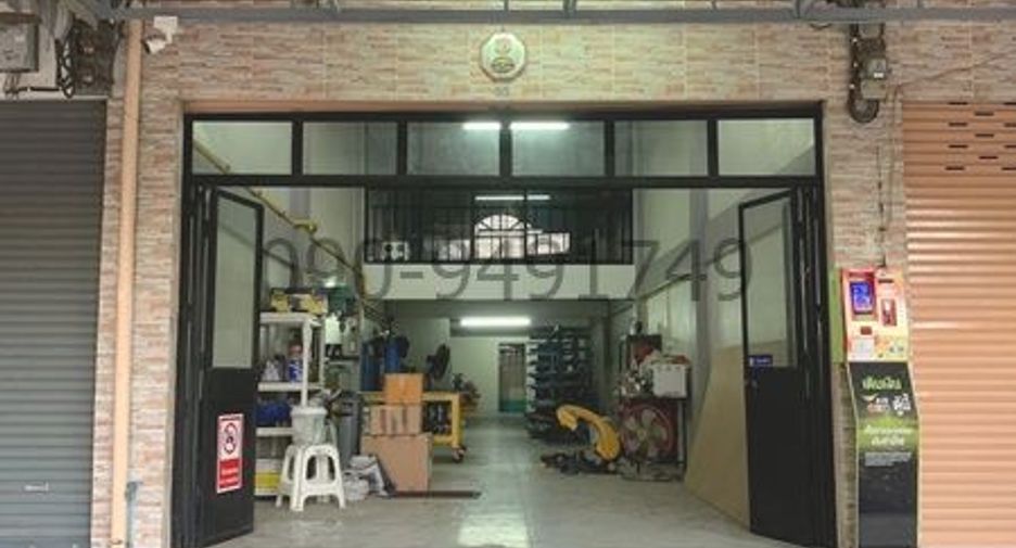For rent retail Space in Bang Khae, Bangkok