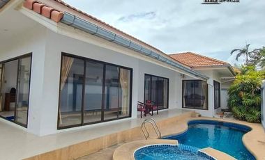 For sale 3 bedrooms villa in Jomtien, Pattaya