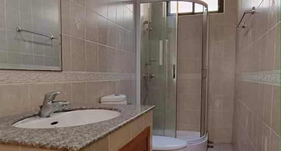 For sale 3 bedrooms villa in Jomtien, Pattaya