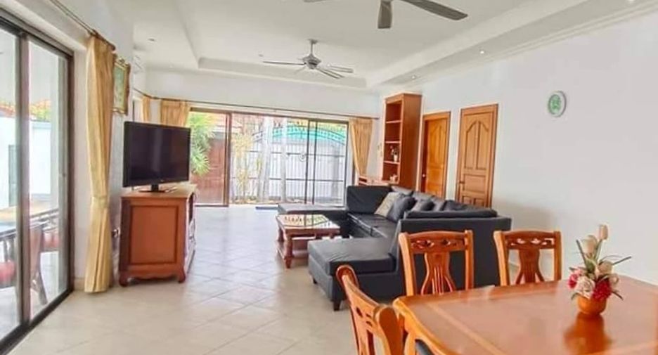 For sale 3 bedrooms villa in Jomtien, Pattaya