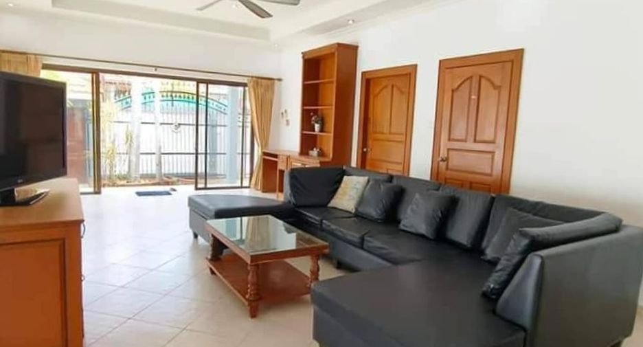 For sale 3 bedrooms villa in Jomtien, Pattaya