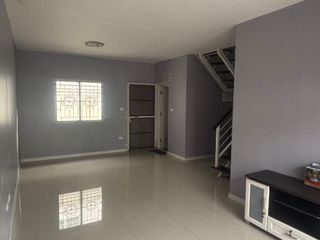 For sale 3 bedrooms townhouse in Mueang Pathum Thani, Pathum Thani