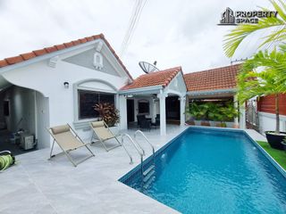 À louer et à vendre 4 chambres villa à Bang Lamung, Chonburi