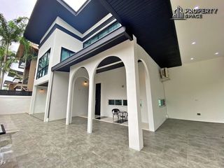 出售 4 卧室 别墅 在 Bang Lamung, Chon Buri