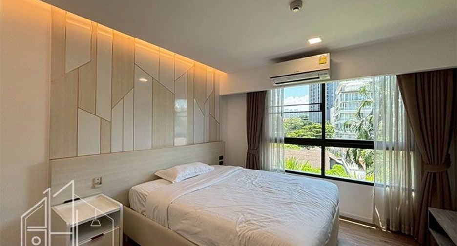 For rent 2 bedrooms condo in Watthana, Bangkok