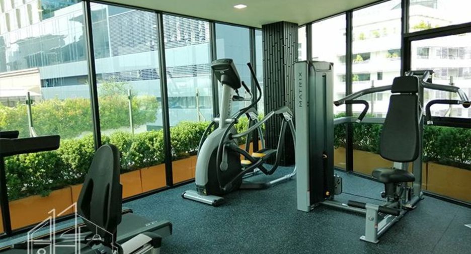For rent 2 bedrooms condo in Watthana, Bangkok