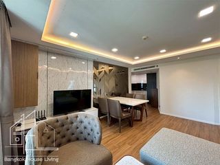 For rent 2 bedrooms condo in Watthana, Bangkok