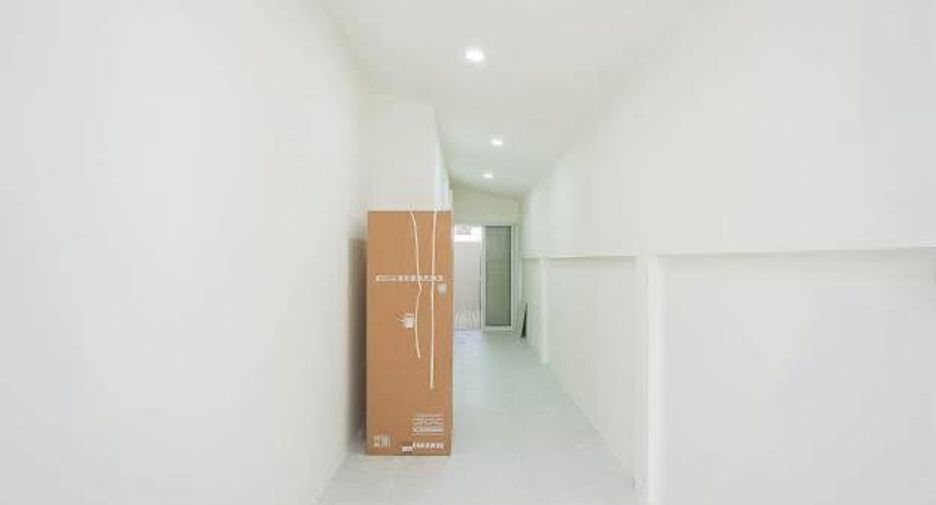 Продажа 3 спальни дом в Восточная Паттайя, Паттайя