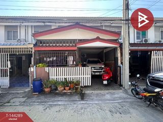 For sale 3 bedrooms townhouse in Mueang Samut Prakan, Samut Prakan