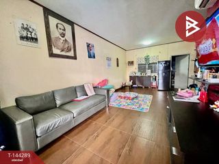 For sale 3 bedrooms townhouse in Mueang Samut Prakan, Samut Prakan