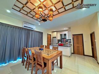 For rent 5 bedrooms villa in Bang Lamung, Chonburi