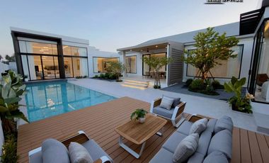 Villa zum Kauf mit 4 Zimmer in East Pattaya, Pattaya