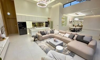 Villa zum Kauf mit 4 Zimmer in East Pattaya, Pattaya