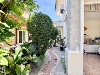 For sale 3 bedrooms house in Bang Khun Thian, Bangkok