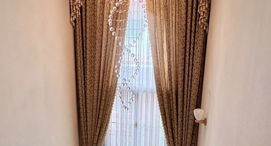 For sale 3 bedrooms house in Bang Khun Thian, Bangkok