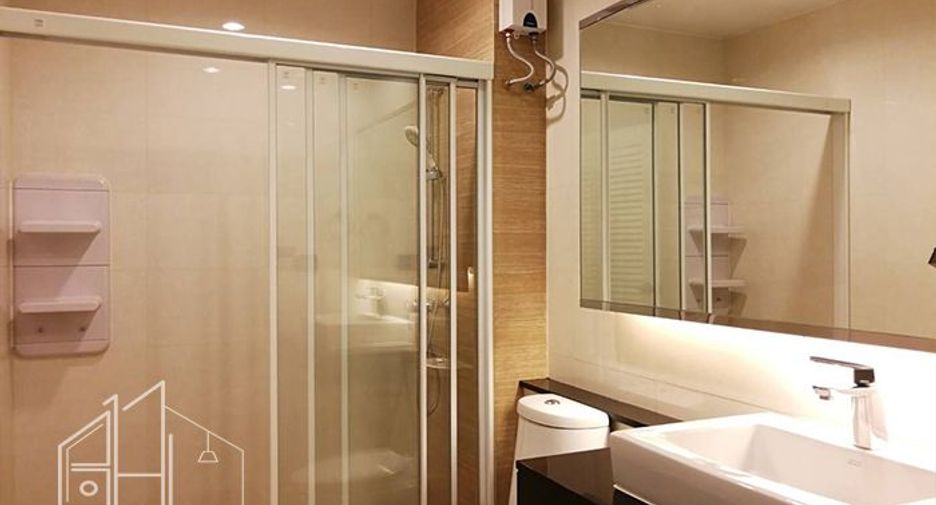 Condo en alquiler de 2 habitaciones en Watthana, Bangkok