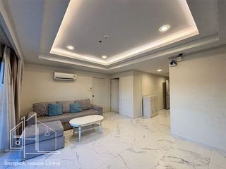 Wohnung zur Miete mit 2 Zimmer in Khlong Toei, Bangkok