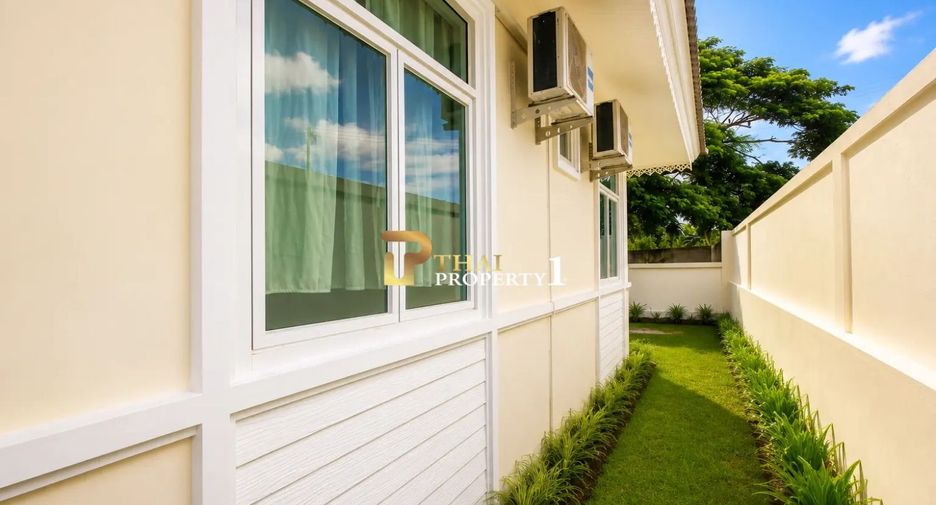 For sale 3 bedrooms villa in Hua Hin, Prachuap Khiri Khan