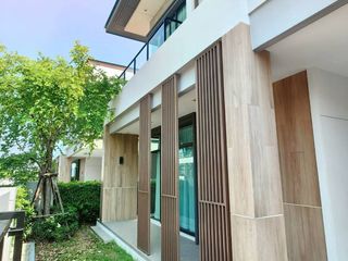 For rent and for sale 4 bedrooms house in Bang Phli, Samut Prakan