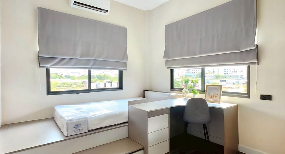 For rent and for sale 4 bedrooms house in Bang Phli, Samut Prakan