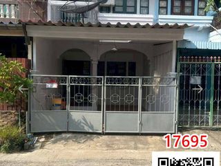 For rent 2 bedrooms townhouse in Mueang Samut Prakan, Samut Prakan