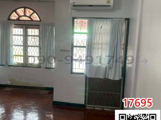 For rent 2 bedrooms townhouse in Mueang Samut Prakan, Samut Prakan