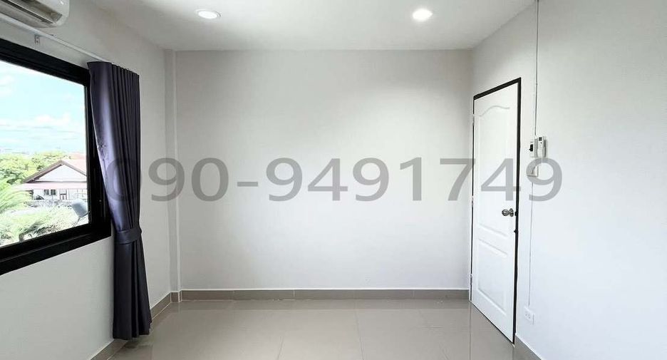 Reihenhaus zur Miete mit 4 Zimmer in Bang Khen, Bangkok