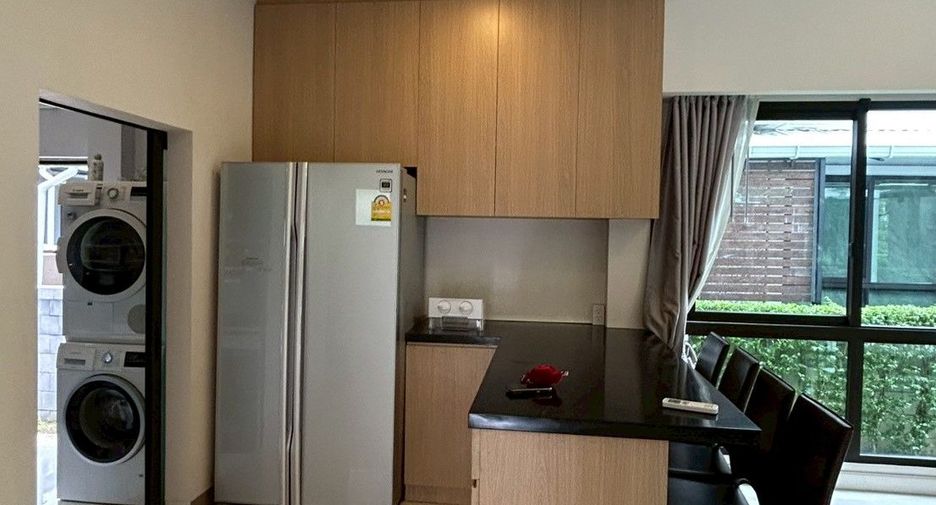 出租 4 卧室 独立屋 在 Bang Phli, Samut Prakan