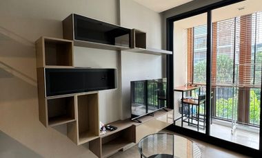 Condo en alquiler y en venta de 1 habitaciones en Suan Luang, Bangkok