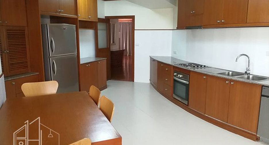 出租 3 卧室 公寓式住宅 在 Khlong Toei, 曼谷
