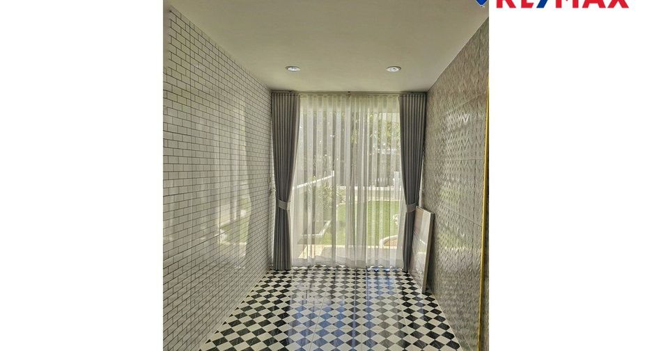 For sale 3 ベッドルーム house in East Pattaya, Pattaya