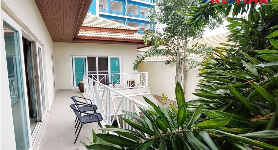 For rent 3 bedrooms house in Pratumnak, Pattaya