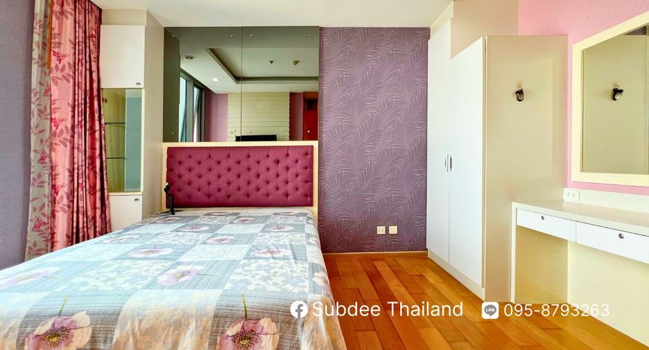 For sale 1 bed condo in Yan Nawa, Bangkok