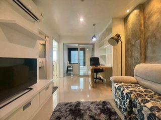 For rent 2 bedrooms condo in Huai Khwang, Bangkok