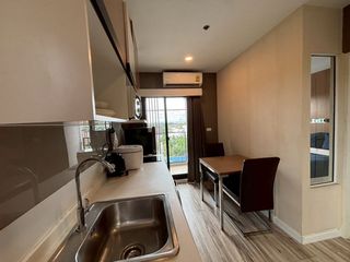 For sale 1 bed condo in Si Racha, Chonburi